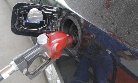 关于成本：约4年即可收回成本