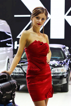 爱玩机车的公主范车模