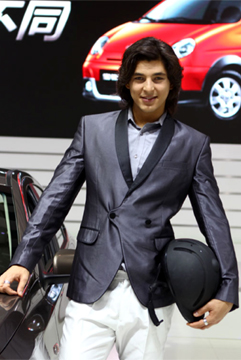 王子范儿！广州车展最帅男模