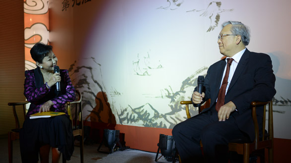 获奖作者、著名科学家路甬祥接受采访