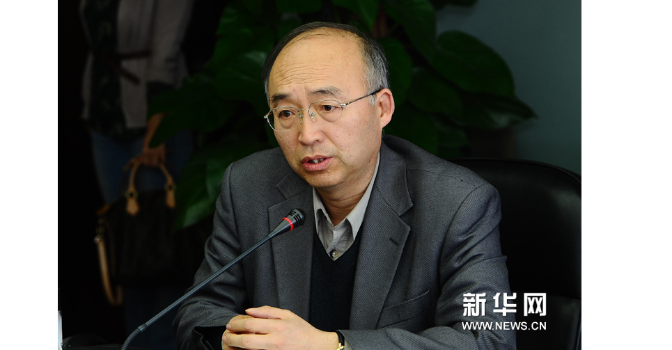北京大學常務副校長、教授吳志攀