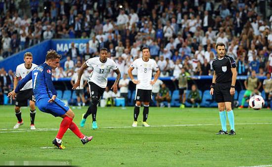 神锋2球小猪送点 法国2-0德国杀进决赛
