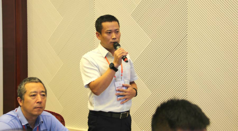 圆桌对话嘉宾提问