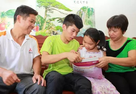 广西&ldquo;福彩情&middot;学子梦&rdquo;第一季