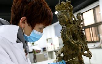 陕西历史博物馆的&ldquo;文物医生&rdquo;