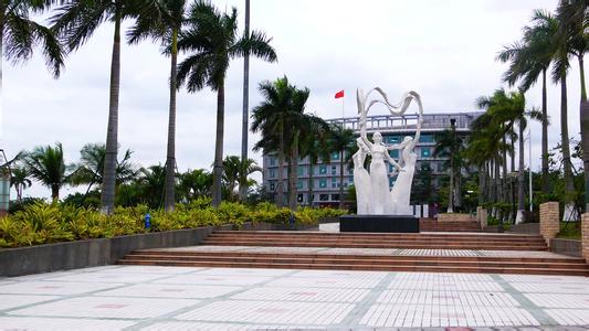 光明新区全力推广“书香光明”计划