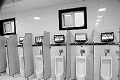 貴州景區“五星級”廁所惹熱議便池配電視