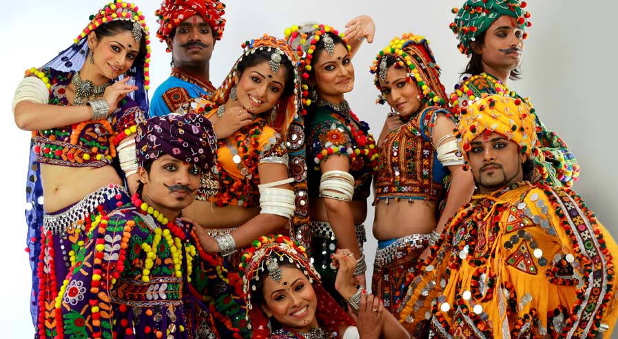 印度宝莱坞歌舞团演绎“乐舞恒河”