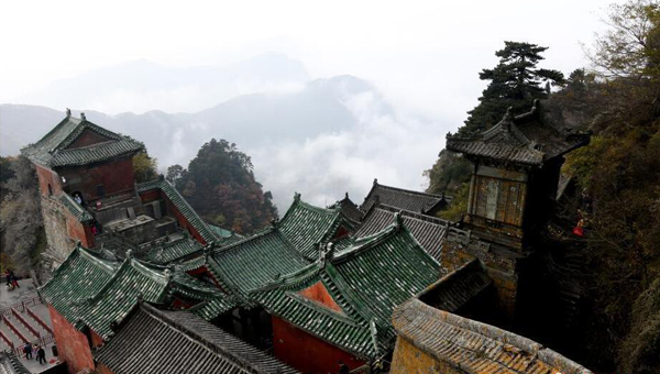 道教圣地武当山秋色惹人醉