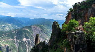 爱我凉山，建设最美彝乡