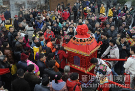 羌族文化醉游人 27万游客蛇年春节畅游北川