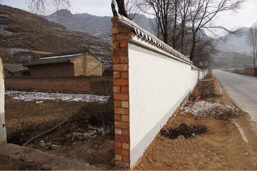 贫困不能遮挡 发展才是王道