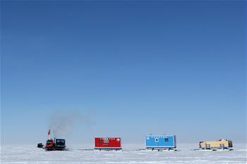 昆侖隊16名科考隊員安全撤離南極冰蓋高原