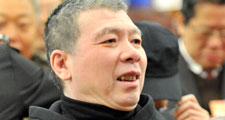 冯小刚:学校教育应重拾些繁体字