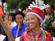 多民族群众欢庆&ldquo;三月三&rdquo;