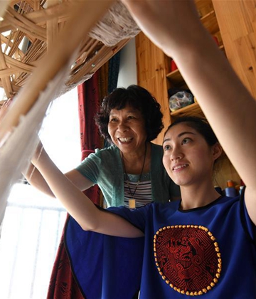 一位六旬壮锦&ldquo;织女&rdquo;的传承与创新