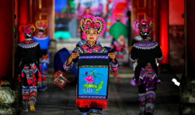 重返校园 寻找非遗新可能