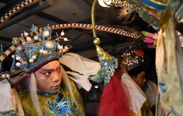 山东茌平：村门口唱起&ldquo;惠民戏&rdquo;