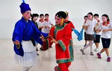 福建晋江：非遗文化进校园