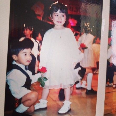 邓紫棋可爱童年照