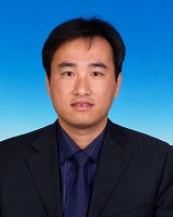 青岛理工大学：贺治成