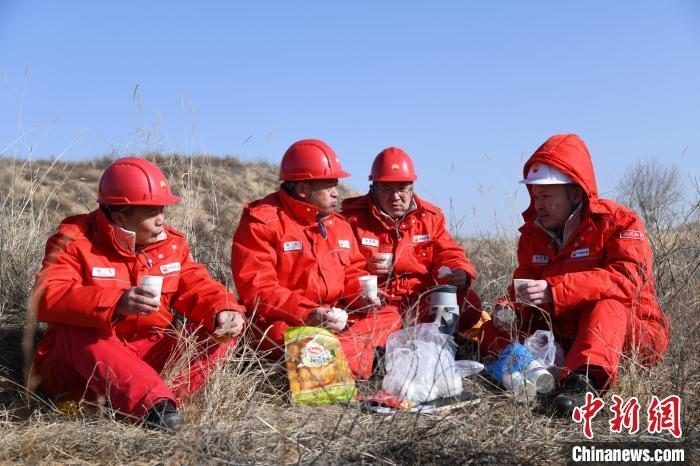 陕西榆林：零下15度守护天然气输送的巡线人