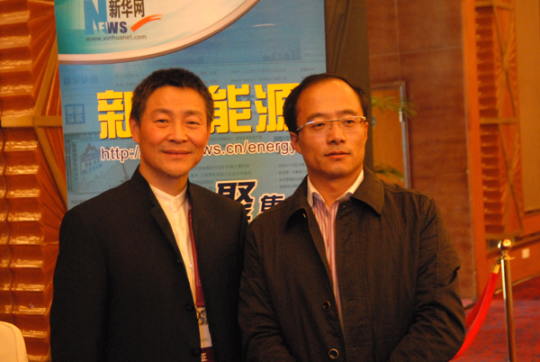 新华网运营副总监慕乾广与斯泽夫