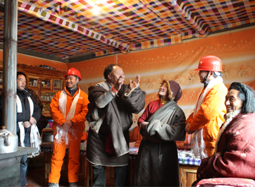 不再缺电 藏家的欢笑