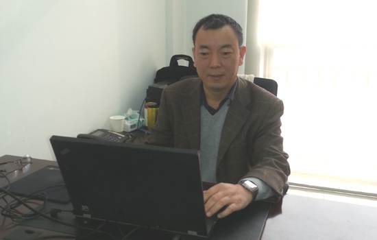 在科研攻关中实践理想&mdash;&mdash;记中国电科院大容量试验领域专家洪深