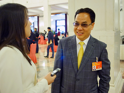 李河君:抢占全球移动能源产业制高点