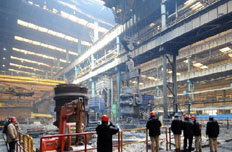 鞍钢重型机械公司铸钢厂发生喷爆事故