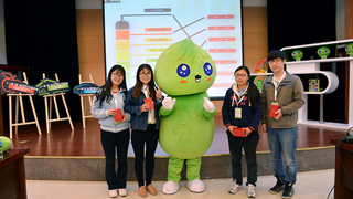 金陵石化举办"探秘智慧能源"公众开放日活动