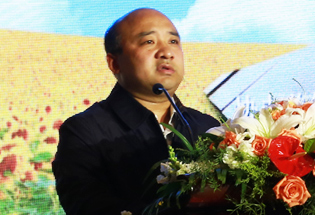 国家发改委价格司电价处负责人侯守礼致辞