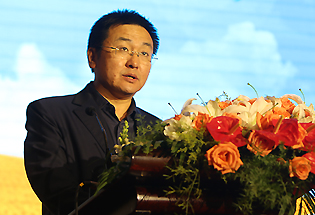 兴业银行总行营销管理部总经理周伟