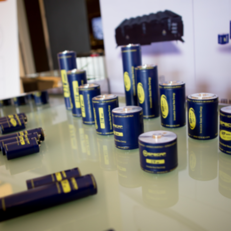 避开烟雾弹 看清电池目录的真相