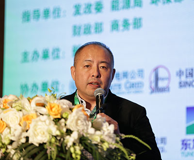 亚洲开发银行高级顾问沈一扬