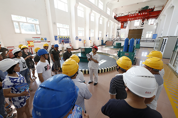 提供清洁电力 点亮美好生活&mdash;&mdash;大唐渝能集团公司迎来首届企业开放日活动