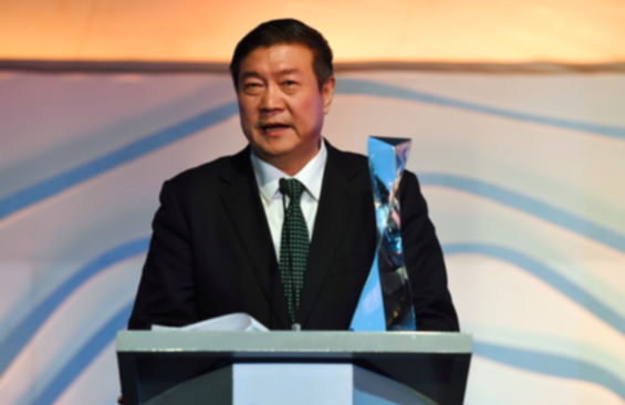 人物特写：&ldquo;沙漠之子&rdquo;让荒漠回绿