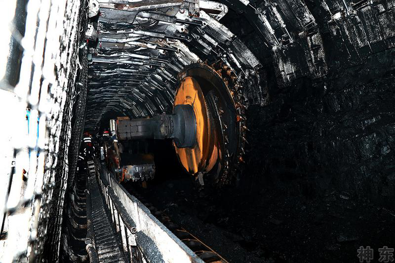 30年，神东引领国产化采煤设备发展方向