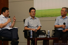 论坛嘉宾现场讨论