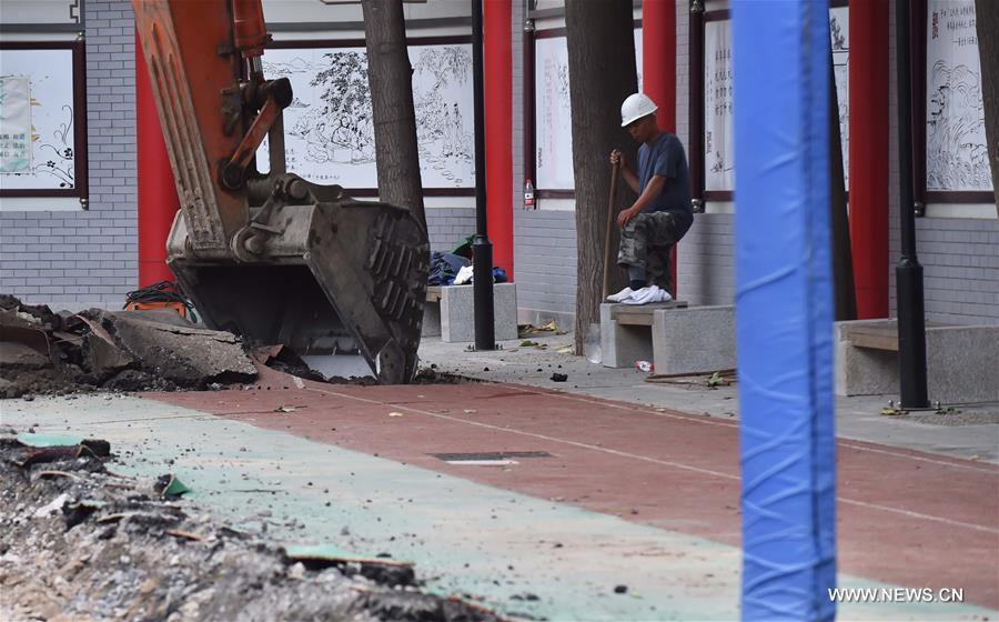 CHINA-BEIJING-SCHOOL RACETRACK-DISMANTLE (CN)