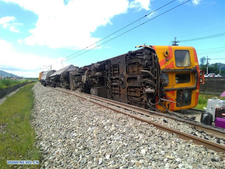 #CHINA-TAIWAN-HUALIEN-TRAIN-DERAILMENT (CN)