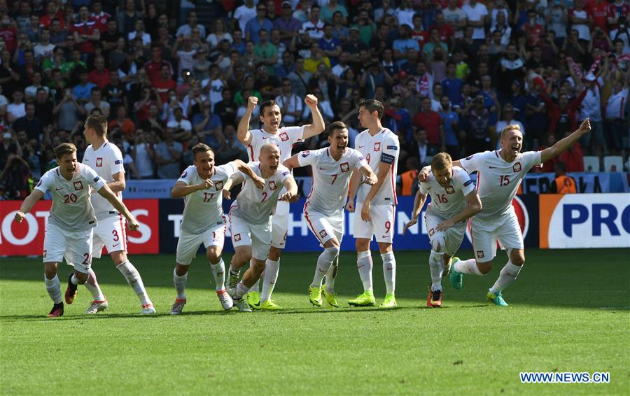 (SP)FRANCE-SAINT-ETIENNE-SOCCER-EURO 2016-SWITZERLAND VS POLAND