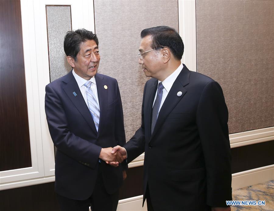 MONGOLIA-ULAN BATOR-CHINA-LI KEQIANG-JAPANESE PM-MEETING 