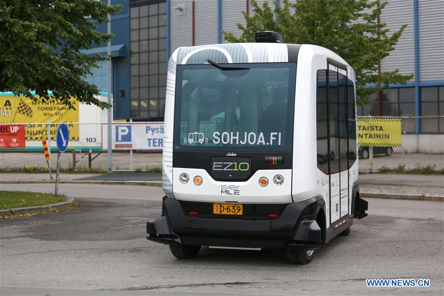 FINLAND-HELSINKI-DRIVERLESS MINI BUS-TEST