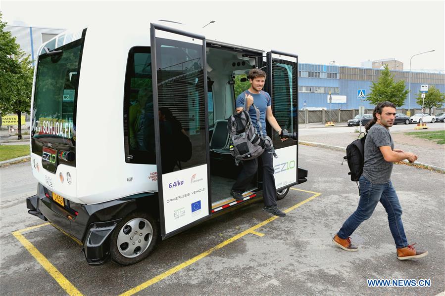 FINLAND-HELSINKI-DRIVERLESS MINI BUS-TEST