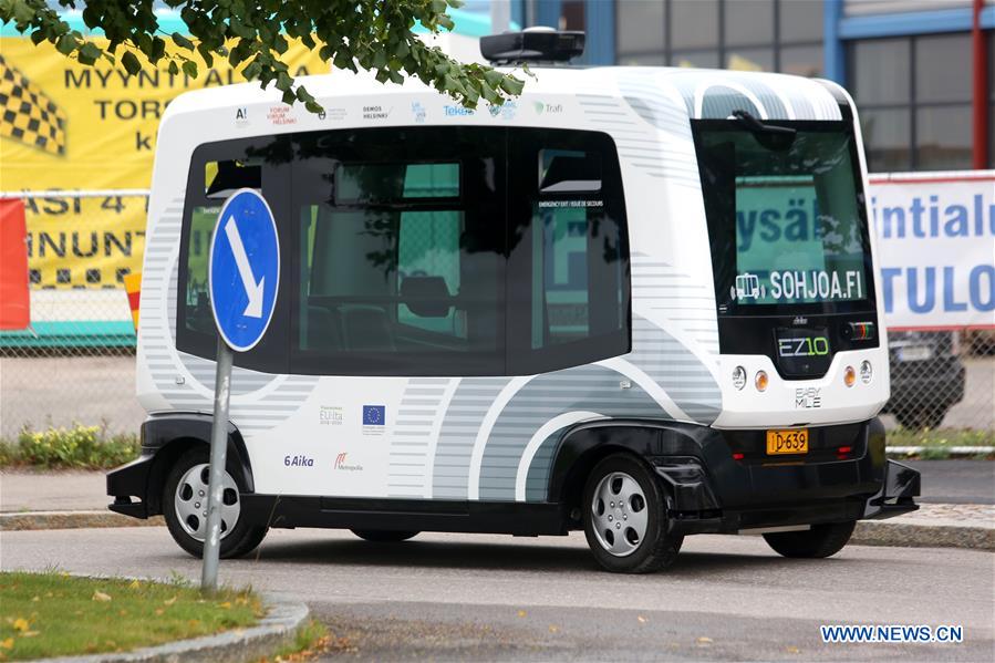 FINLAND-HELSINKI-DRIVERLESS MINI BUS-TEST