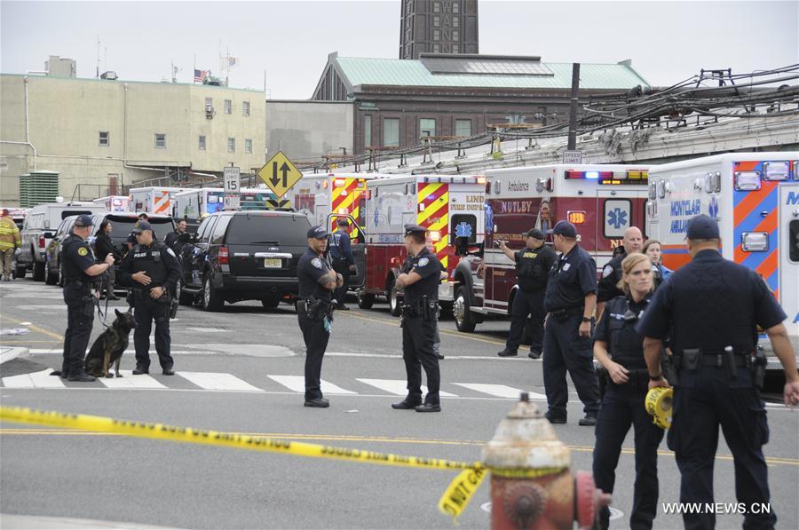 U.S.-NEW JERSEY-TRAIN CRASH