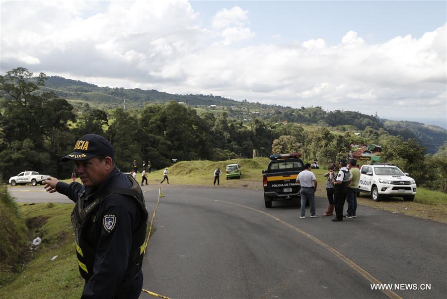 COSTA RICA-CINCHONA-ACCIDENT-BUS