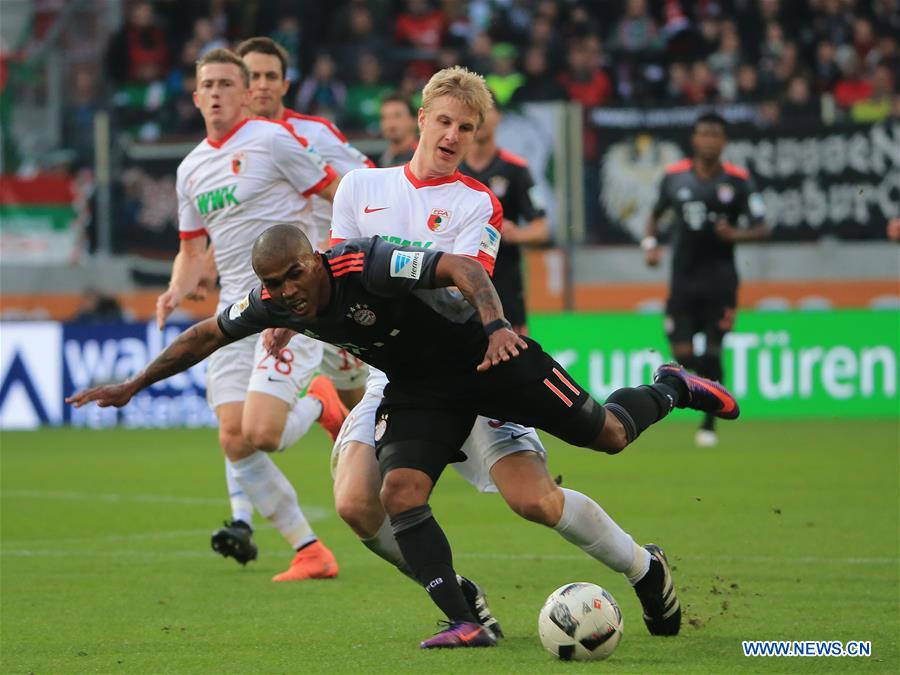 (SP)GERMANY-AUGSBURG-SOCCER-GERMAN BUNDESLIGA SOCCER MATCH